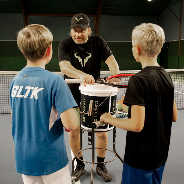 GLTK-Nyheter-Tennis-Sommarkurs